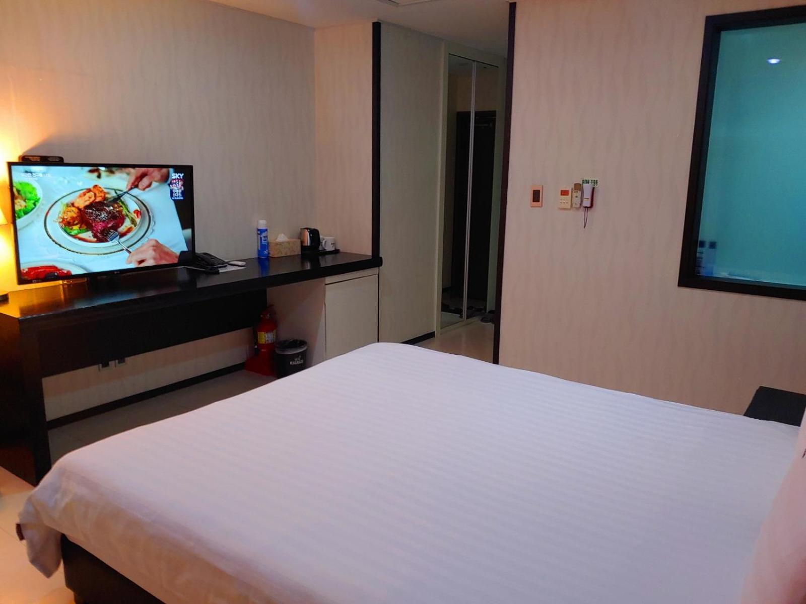 Hotel Rhangju Seogwipo Esterno foto