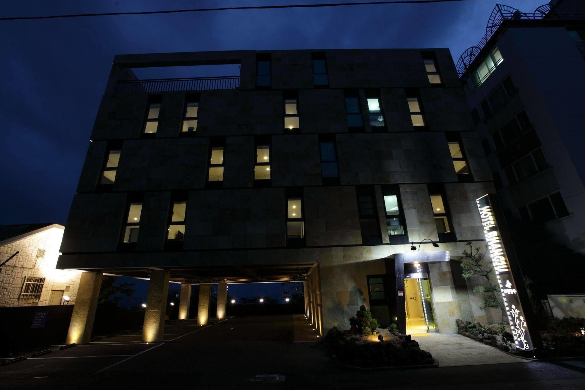 Hotel Rhangju Seogwipo Esterno foto